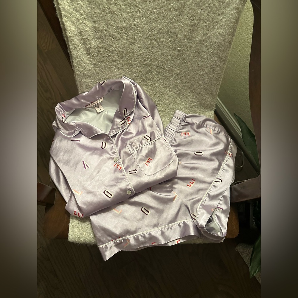 Victoria's Secret Light Purple Pajama Set